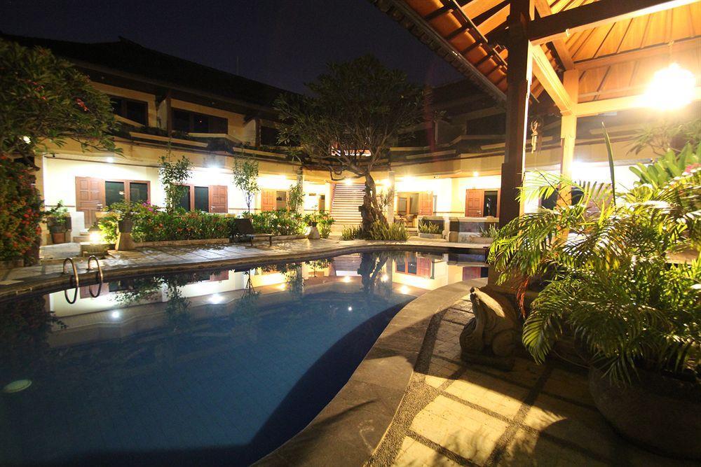 Paradiso Beach Inn Kuta Lombok Esterno foto