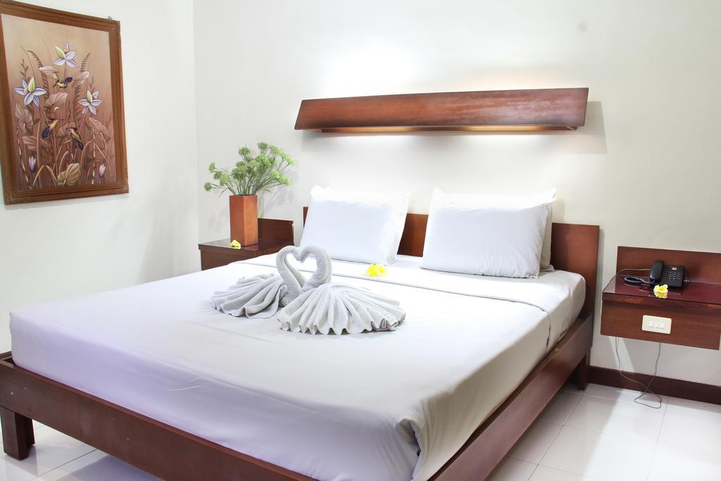 Paradiso Beach Inn Kuta Lombok Esterno foto