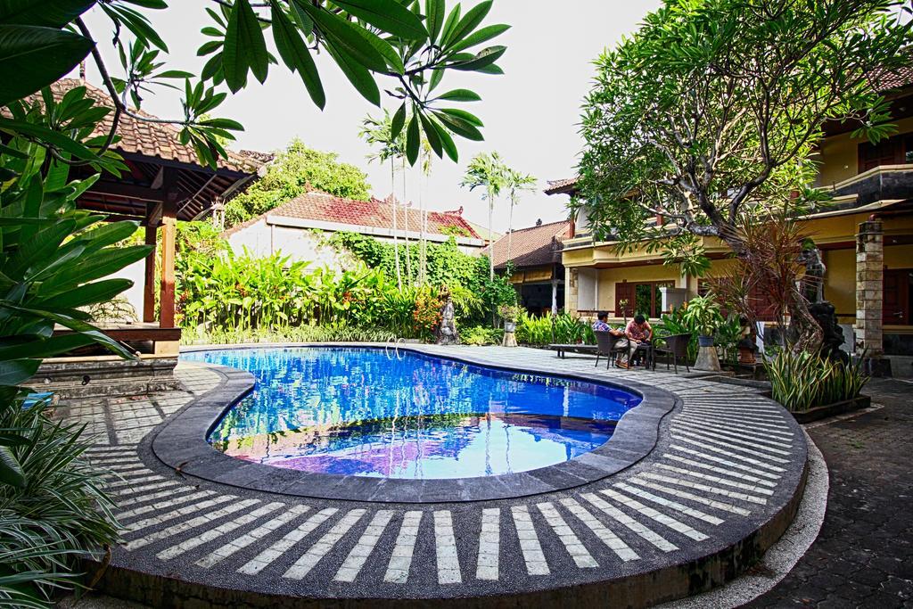 Paradiso Beach Inn Kuta Lombok Esterno foto