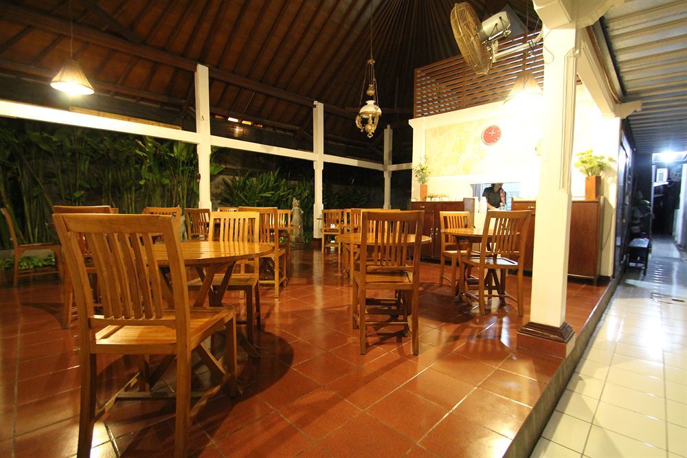 Paradiso Beach Inn Kuta Lombok Esterno foto